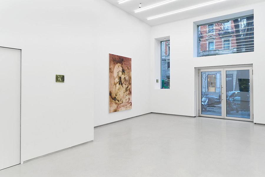 Soft control gallery view.